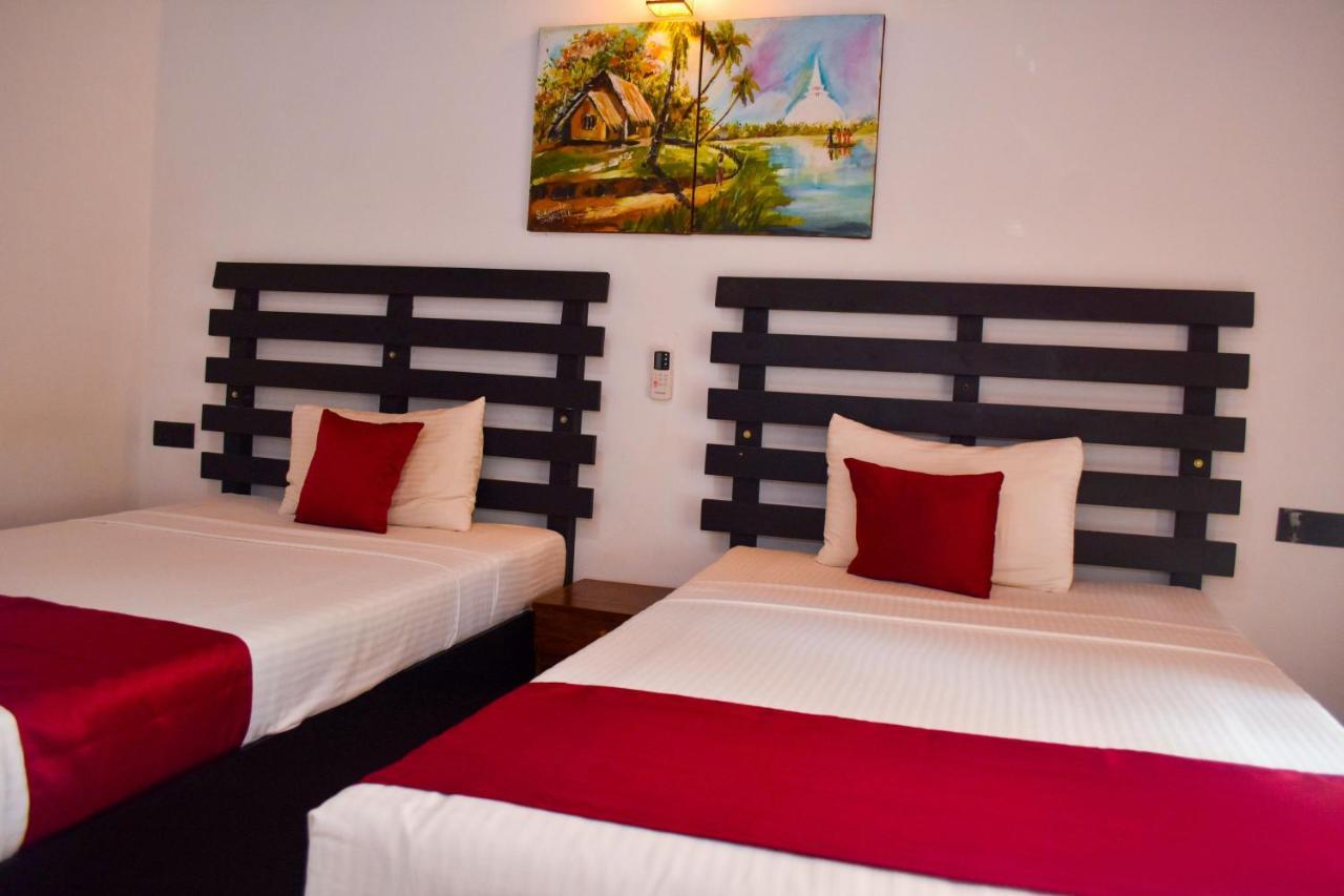 Pivisuma Dambulla Hotel Ngoại thất bức ảnh