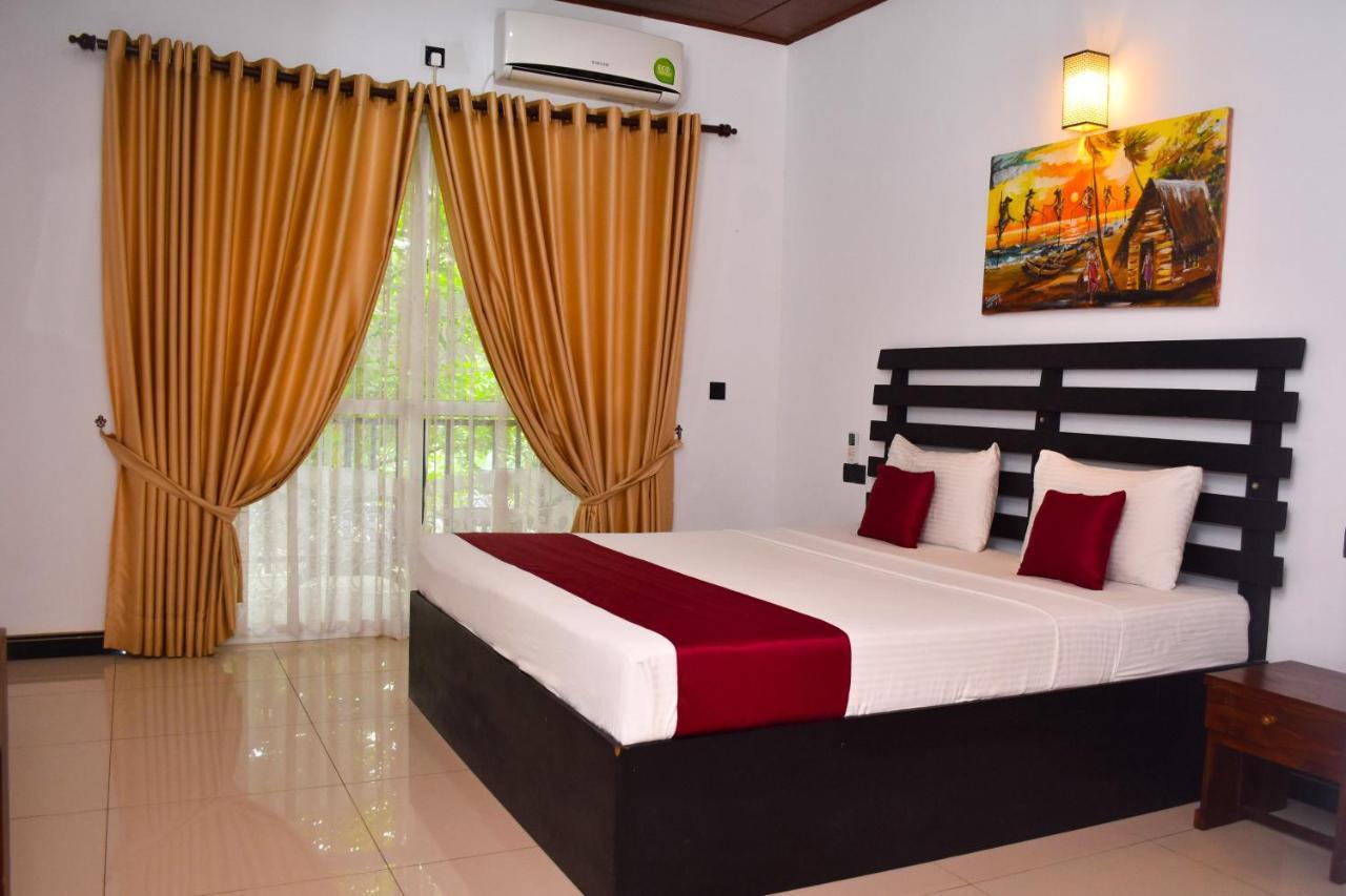 Pivisuma Dambulla Hotel Ngoại thất bức ảnh