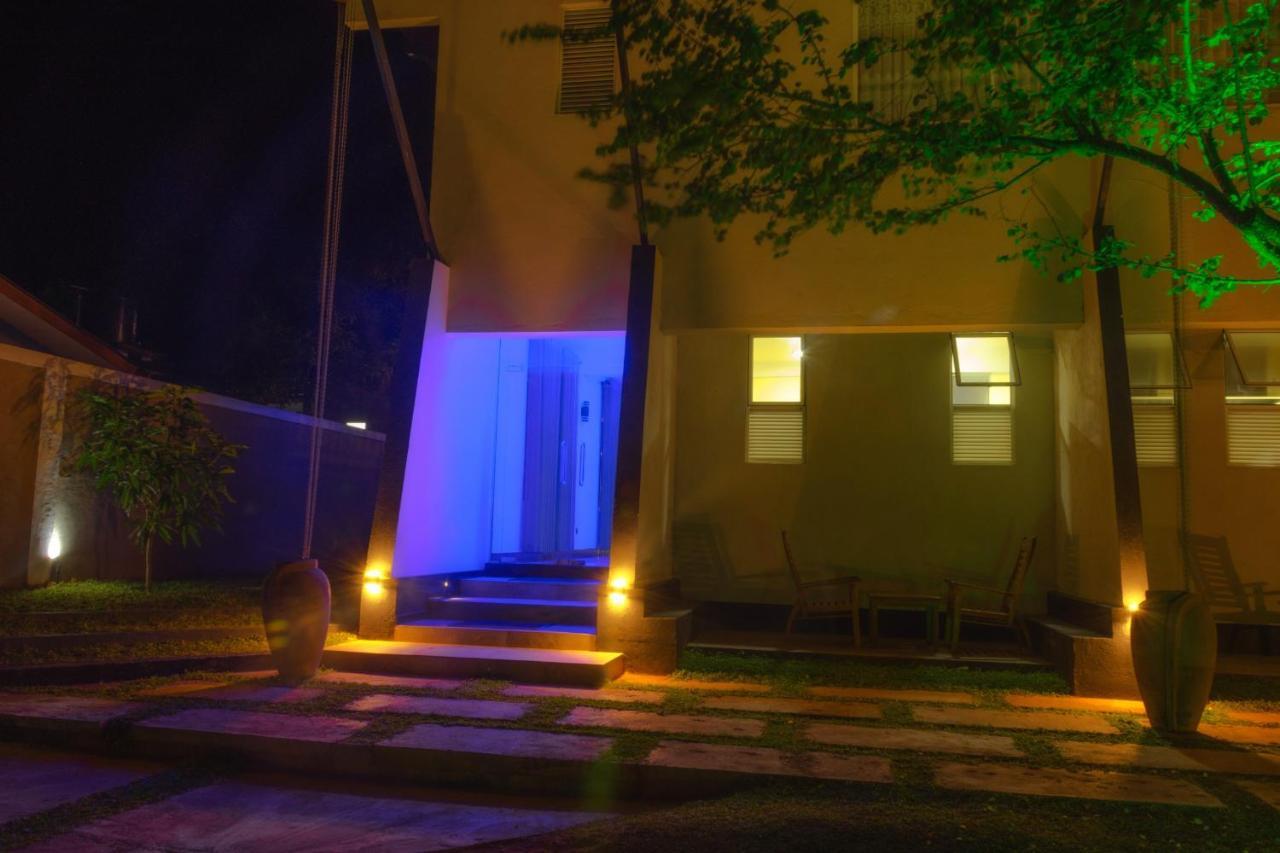 Pivisuma Lodge Dambulla Ngoại thất bức ảnh